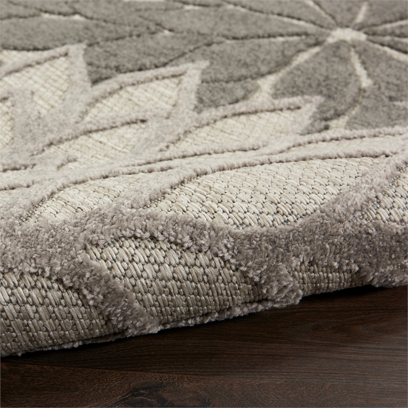 Pemberly Row Contemporary 6' x 9' Silver Grey Outdoor Indoor/Outdoor Rug