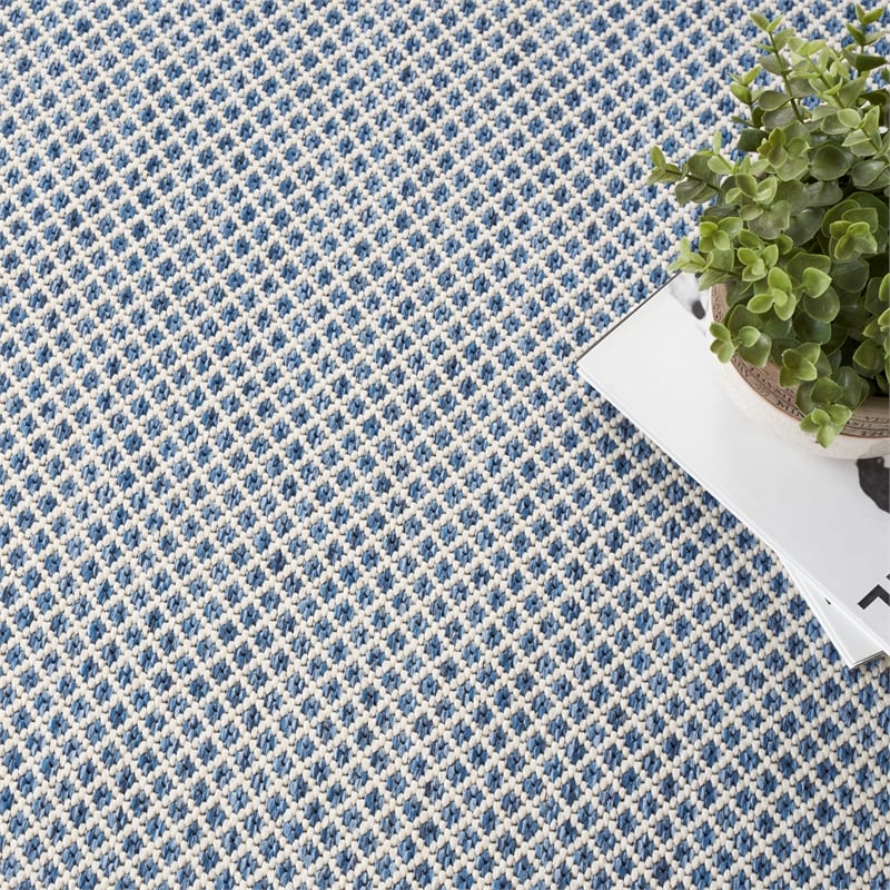 Pemberly Row 5' x Square Ivory Blue Fabric Modern Area Rug (5' Square)