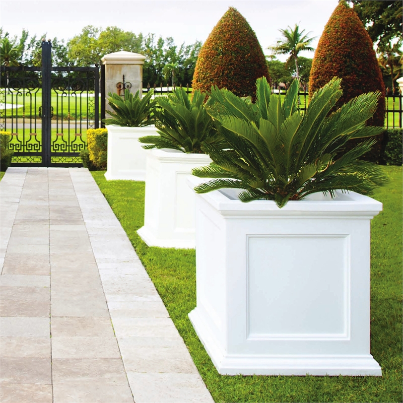 Pemberly Row 28x28 Square Traditional Plastic Planter in White
