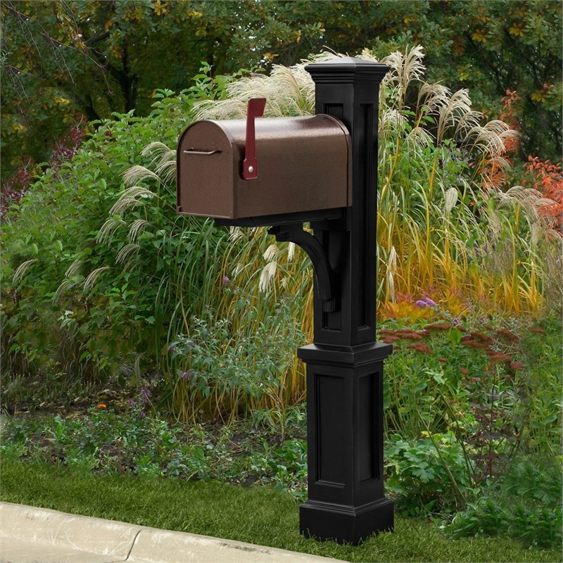 Pemberly Row Weatherproof Traditional Plastic Mail Post in Black