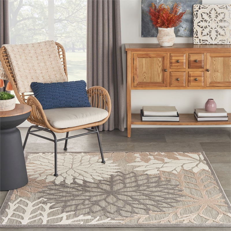 Pemberly Row Contemporary Fabric 5' x Square Natural Tropical Rug