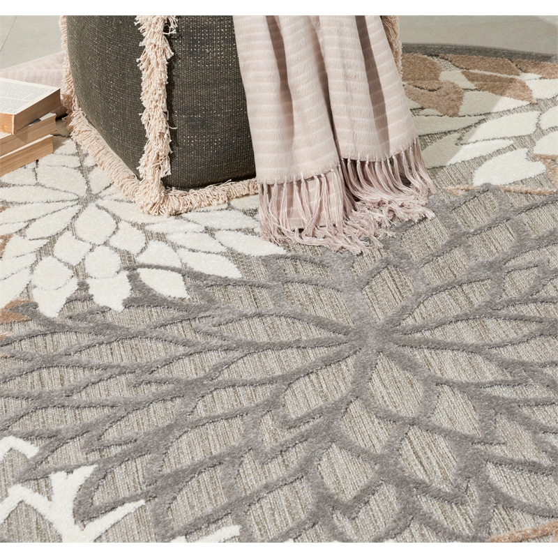 Pemberly Row Contemporary 4' x Round Natural Outdoor Indoor/Outdoor Rug