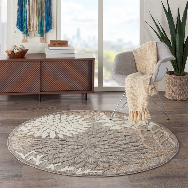 Pemberly Row Contemporary 4' x Round Natural Outdoor Indoor/Outdoor Rug