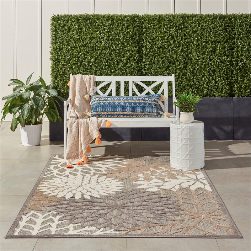 Pemberly Row Contemporary 6' x 9' Natural Outdoor Indoor/Outdoor Rug