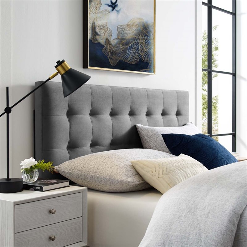 Pemberly Row Queen Biscuit Tufted Performance Velvet Headboard in Gray