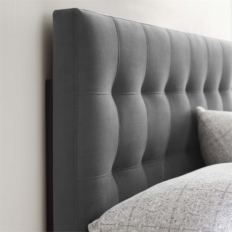 Pemberly Row Queen Biscuit Tufted Performance Velvet Headboard in Gray