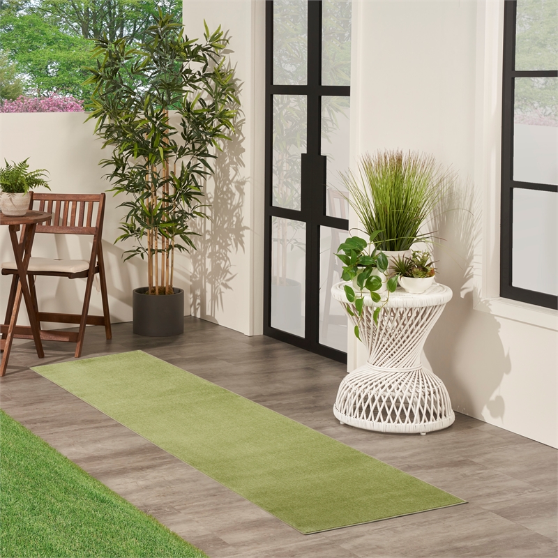 Pemberly Row Contemporary 2' x 6' Green Outdoor Indoor/Outdoor Rug
