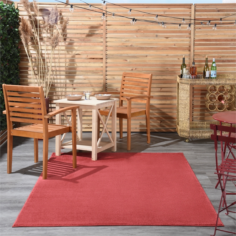 Pemberly Row Contemporary 5' x 7' Brick Red Outdoor Indoor/Outdoor Rug