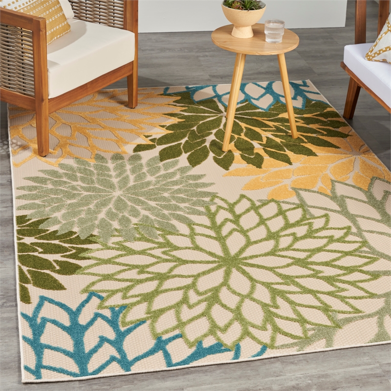 Pemberly Row 4' x 6' Green Multicolor Fabric Tropical Area Rug (4' x 6')