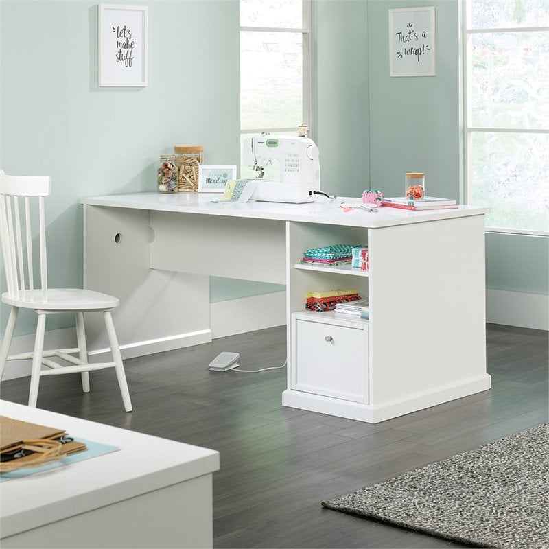 Pemberly Row Contemporary Engineered Wood 65