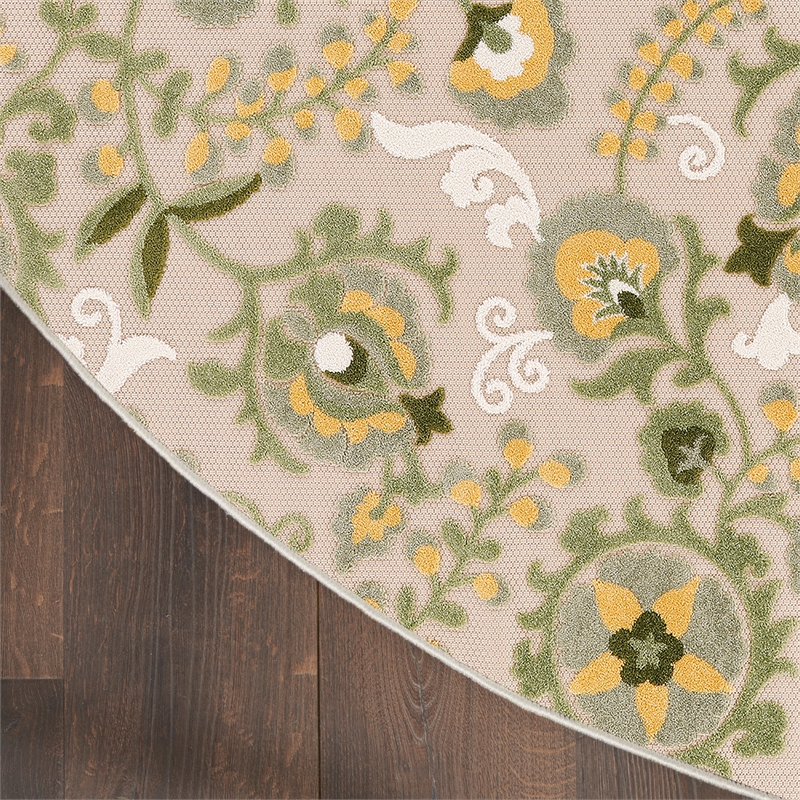 Pemberly Row 5' x Round Ivory Green Fabric Outdoor Area Rug (5' Round)