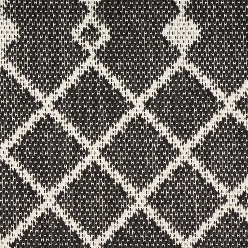 Pemberly Row Modern / Contemporary 4' x 6' Fabric Black Area Rug