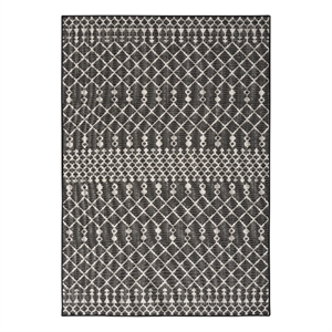 Pemberly Row Modern / Contemporary 4' x 6' Fabric Black Area Rug
