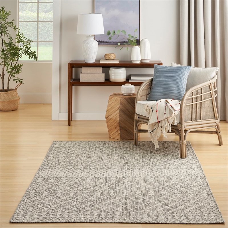 Pemberly Row Contemporary 5' x 7' Fabric Light Grey Area Rug