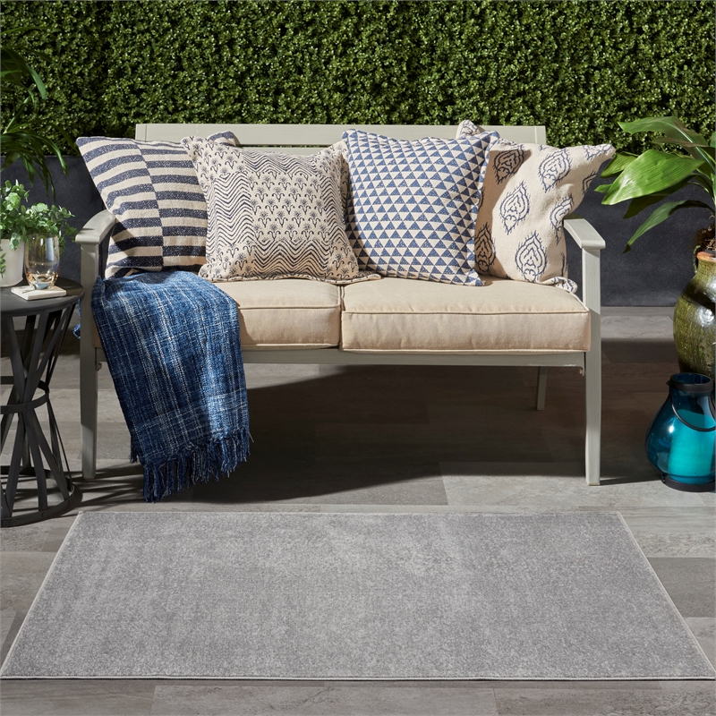 Pemberly Row 3' x 5' Silver Gray Fabric Outdoor Area Rug (3' x 5')
