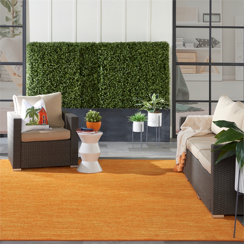 Pemberly Row 7' x 10' Sunburst Fabric Outdoor Area Rug (7' x 10')