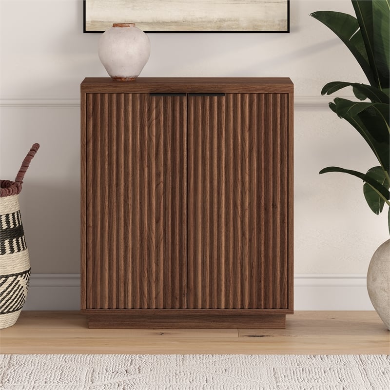 Pemberly Row Modern 27.75