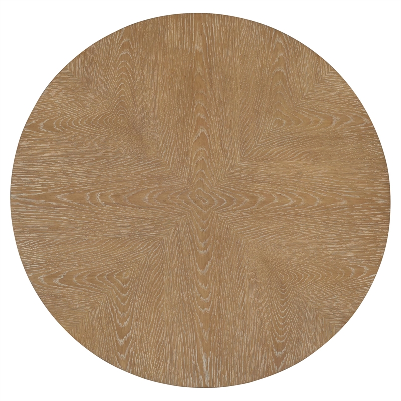 Pemberly Row Traditional Wood Round Cocktail Table with Shelf in Natural