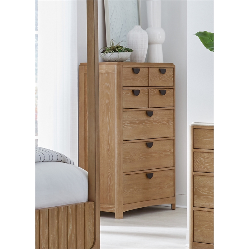 Pemberly Row 5 Drawer Traditional Wood Chest with Cedar Bottom in Natural