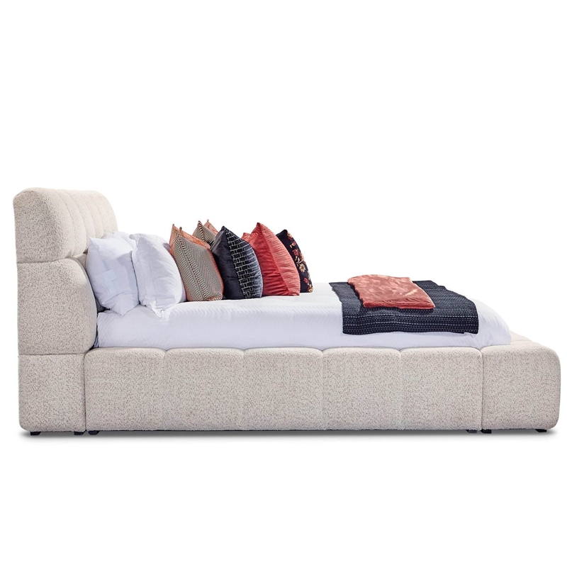 Pemberly Row Traditional Fabric Upholstered King Bed in Beige