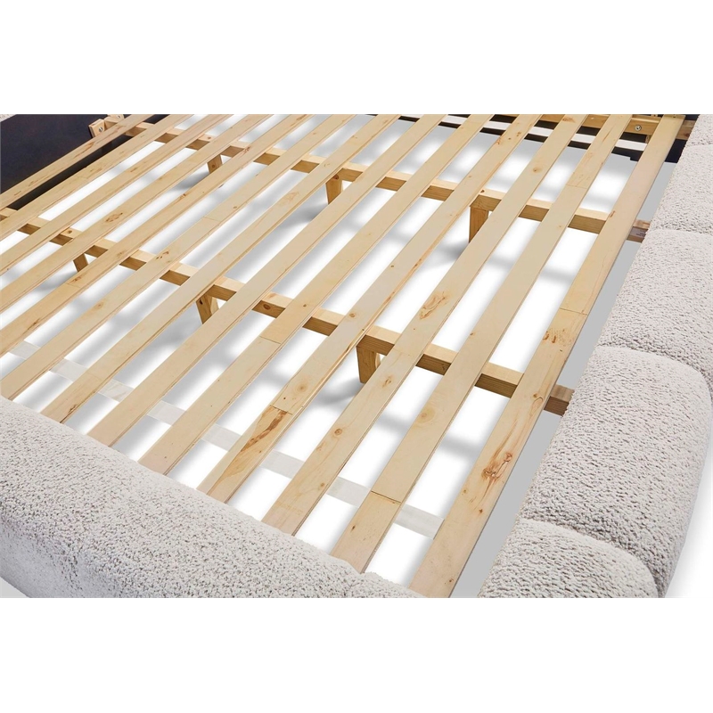 Pemberly Row Traditional Fabric Upholstered King Bed in Beige