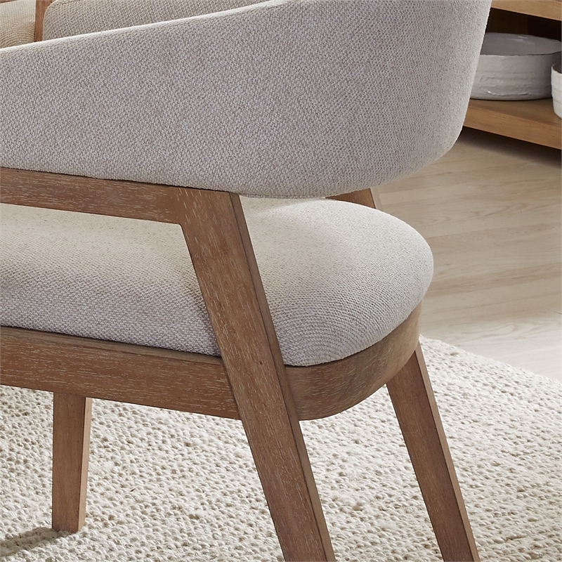 Pemberly Row Dining 84 In. Rectangular Extendable Table With 8 Chairs