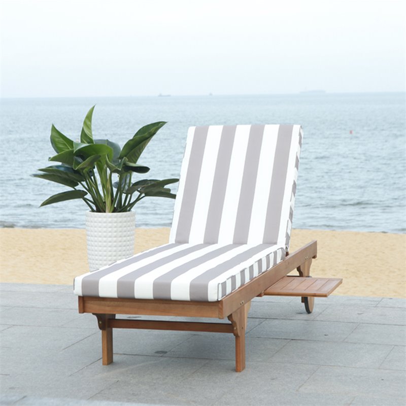 Pemberly Row Contemporary Mobile Patio Chaise Lounge in Gray and White