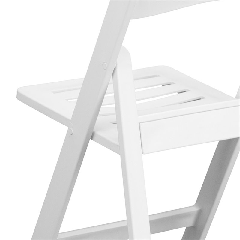 Pemberly Row Contemporary Resin Folding Chair in White (Set of 2)