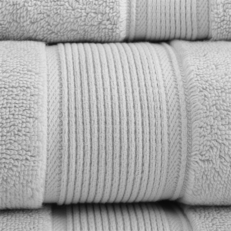 Pemberly Row Contemporary 8-Piece Cotton Towel Set in Silver