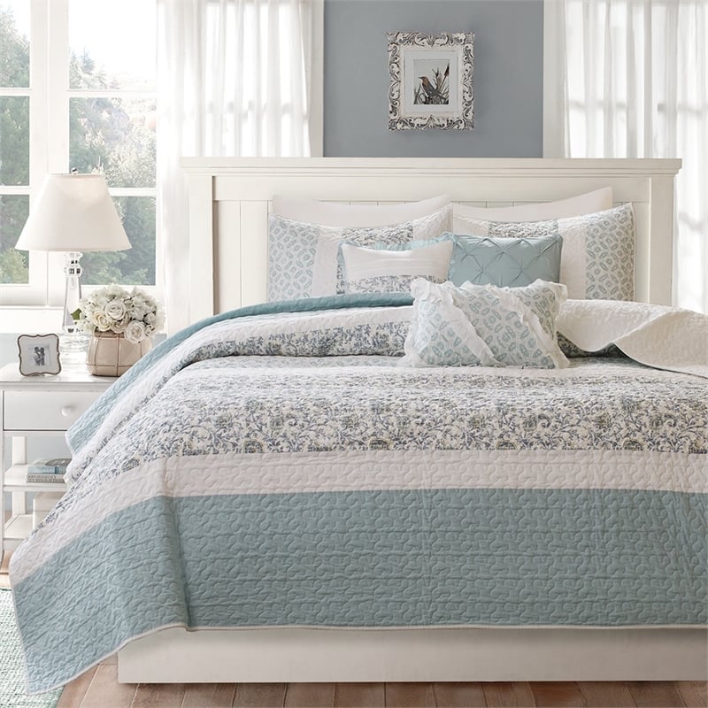 Pemberly Row 6-Piece Cotton Percale Printed Coverlet Set in Blue