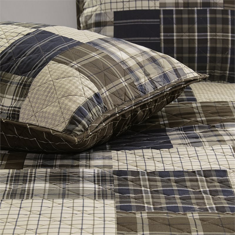 Pemberly Row 3-Piece Polyester Printed Reversible Coverlet Set in Brown