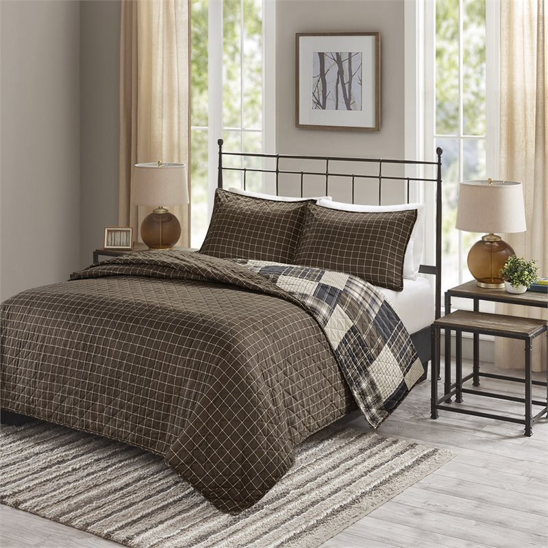 Pemberly Row 3-Piece Polyester Printed Reversible Coverlet Set in Brown