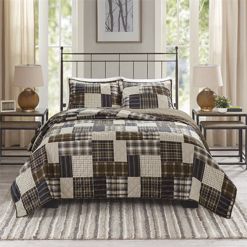 Pemberly Row 3-Piece Polyester Printed Reversible Coverlet Set in Brown