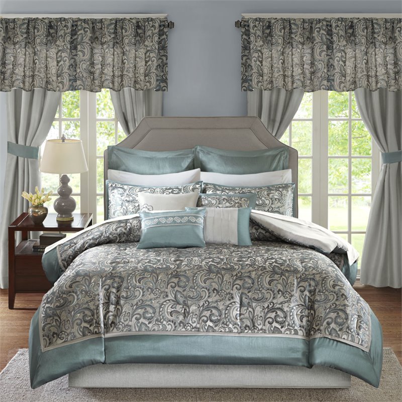 Pemberly Row Contemporary 24-Piece Polyester Comforter Set in Blue
