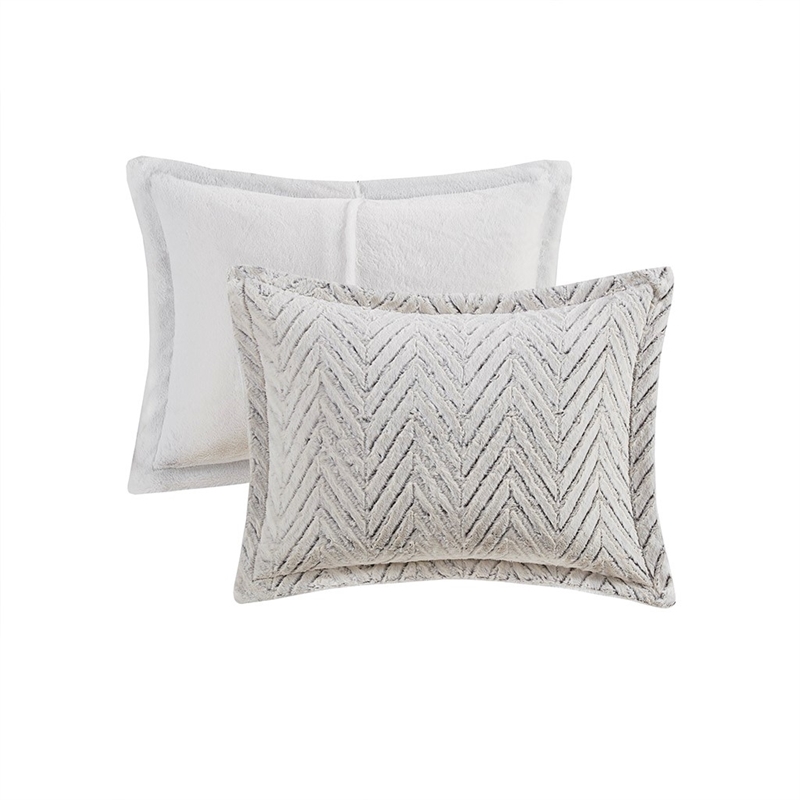 Pemberly Row Polyester Back Printed Long Fur Comforter Set in Ivory