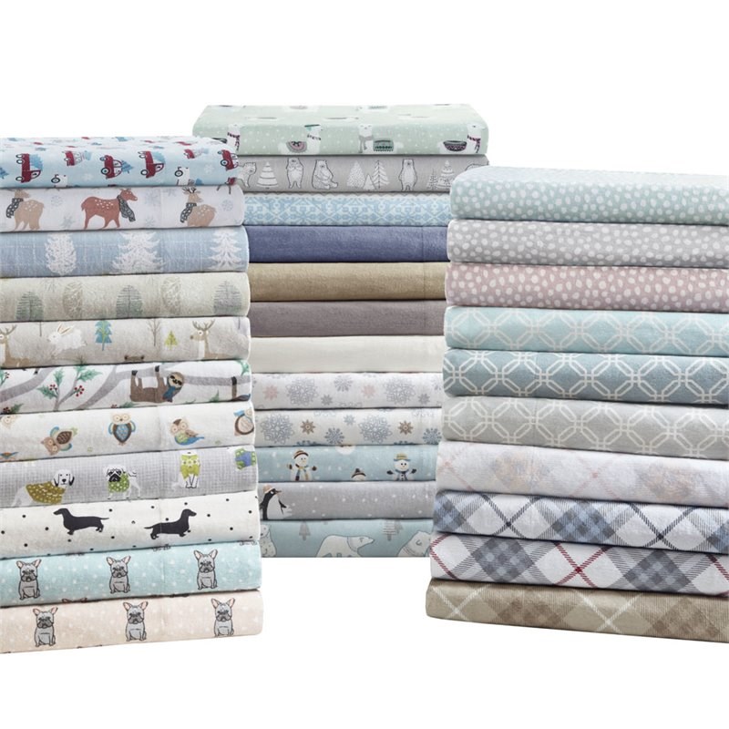 Pemberly Row Contemporary Cotton Flannel Printed Sheet Set in Gray Geo