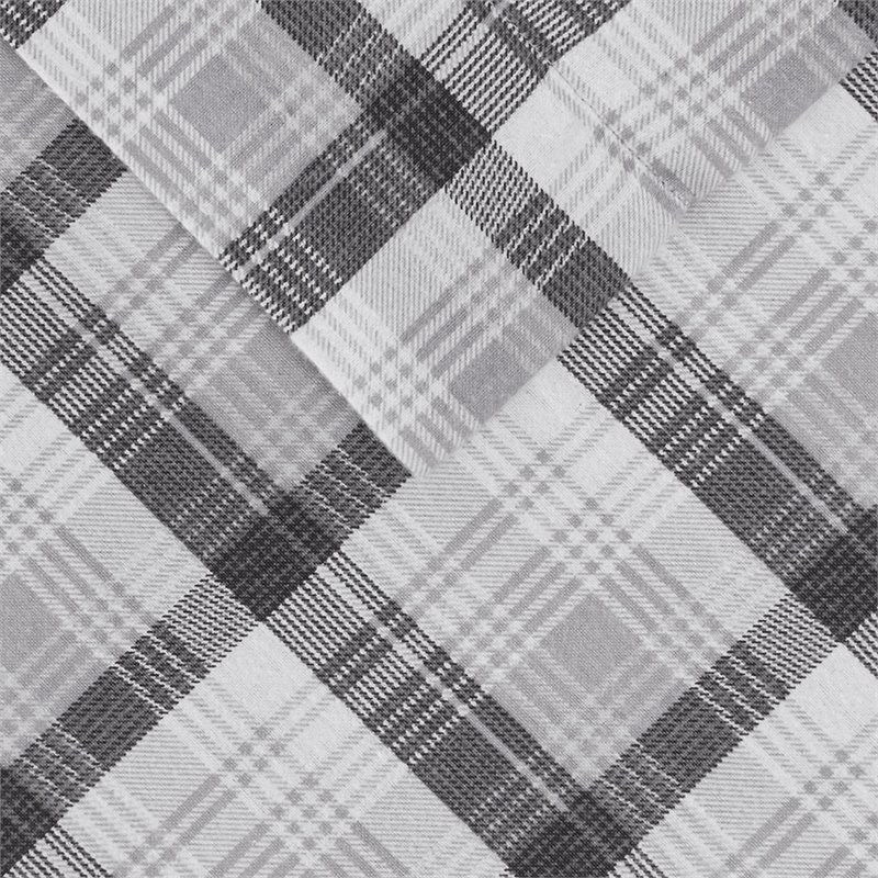 Pemberly Row 100 Percent Cotton Flannel Printed Sheet Set in Gray Plaid Finish