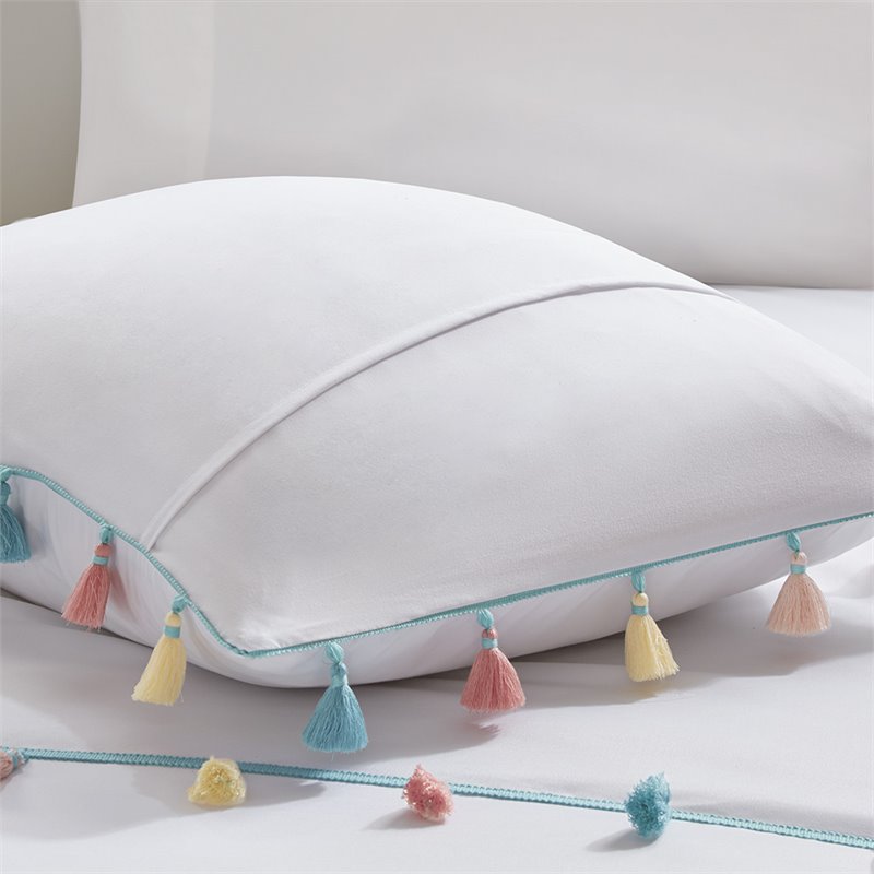 Pemberly Row Contemporary Polyester Brushed Comforter Set with Tassle in White