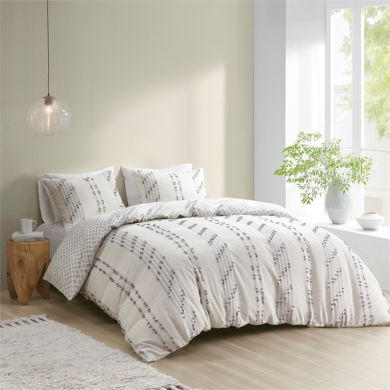 Pemberly Row 3-Piece Contemporary Cotton Jacquard Duvet Cover Set in Ivory