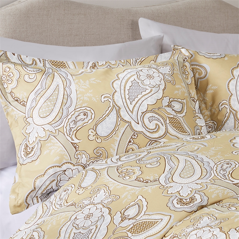 Pemberly Row Contemporary 9-Piece Comforter Set with Sheet in Yellow