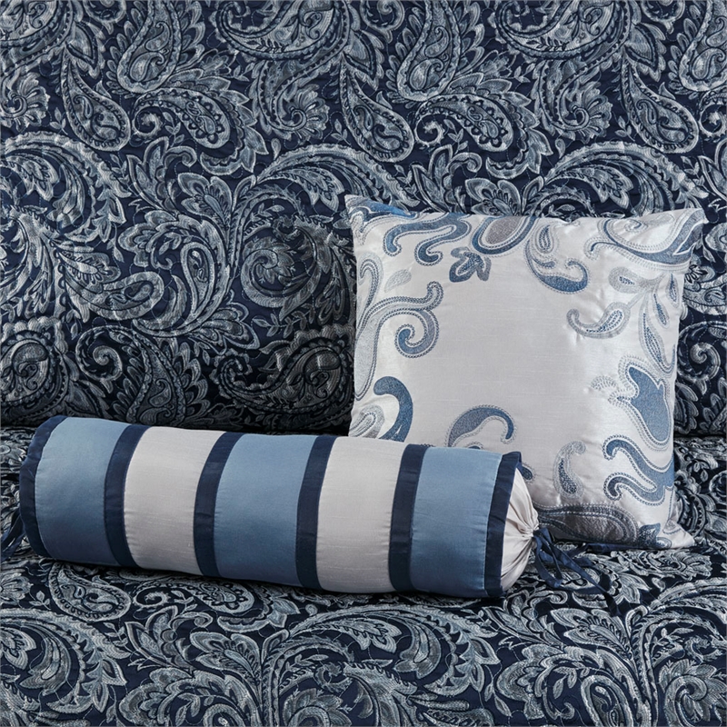 Pemberly Row 5-Piece Cotton Reversible Jacquard Bedspread Set in Navy