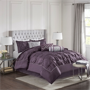 Pemberly Row Contemporary 7 Piece Tufted Comforter Set in Plum