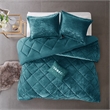 Pemberly Row Modern / Contemporary Velvet Comforter Set in Teal