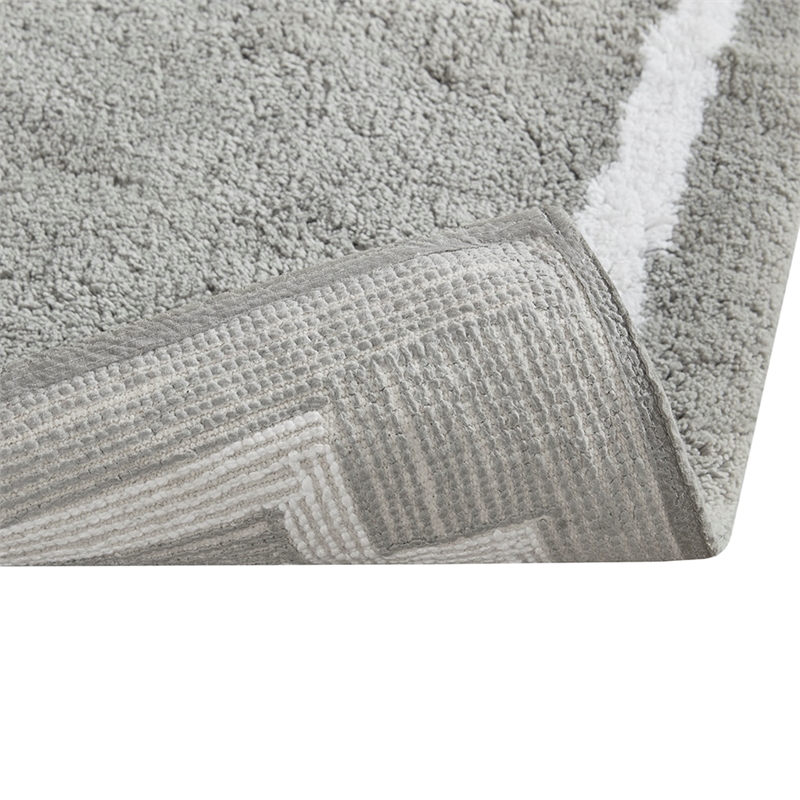 Pemberly Row Contemporary Cotton Tufted Bath Rug 24x40 in Gray