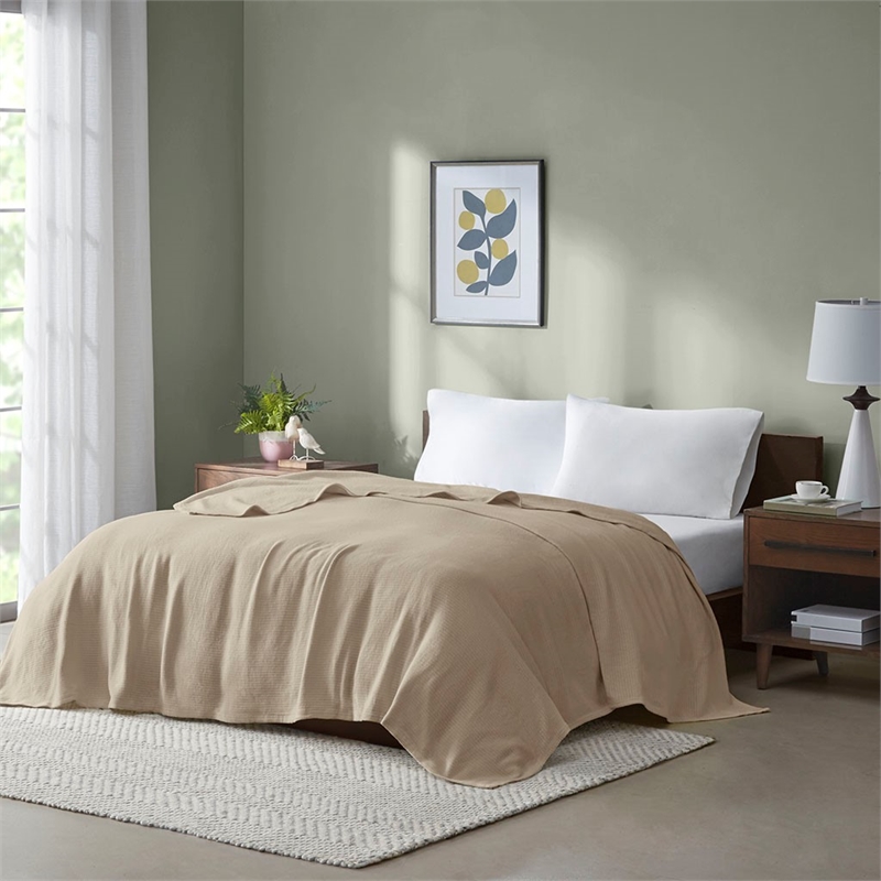 Pemberly Row Contemporary Basketweave Cotton Blanket in Khaki King