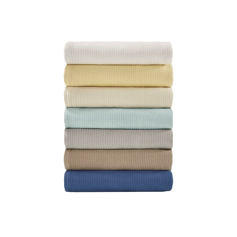 Pemberly Row Contemporary Basketweave Cotton Blanket in Navy King