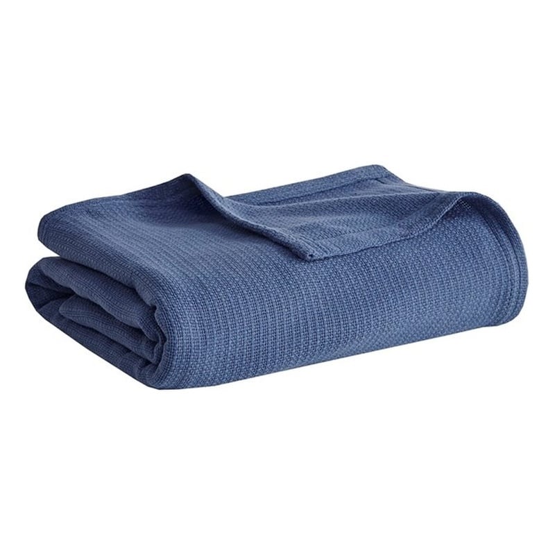 Pemberly Row Contemporary Basketweave Cotton Blanket in Navy King