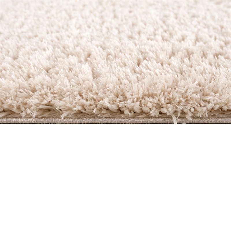 Pemberly Row Super Soft Polyester Shag Area Rug in Cream 5x7'