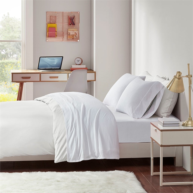 Pemberly Row Cotton Blend Jersey Knit All Season Sheet Set in White Full