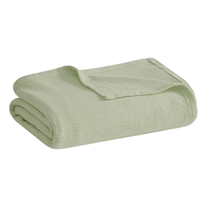 Pemberly Row Contemporary Lightweight Cotton King Blanket in Mint